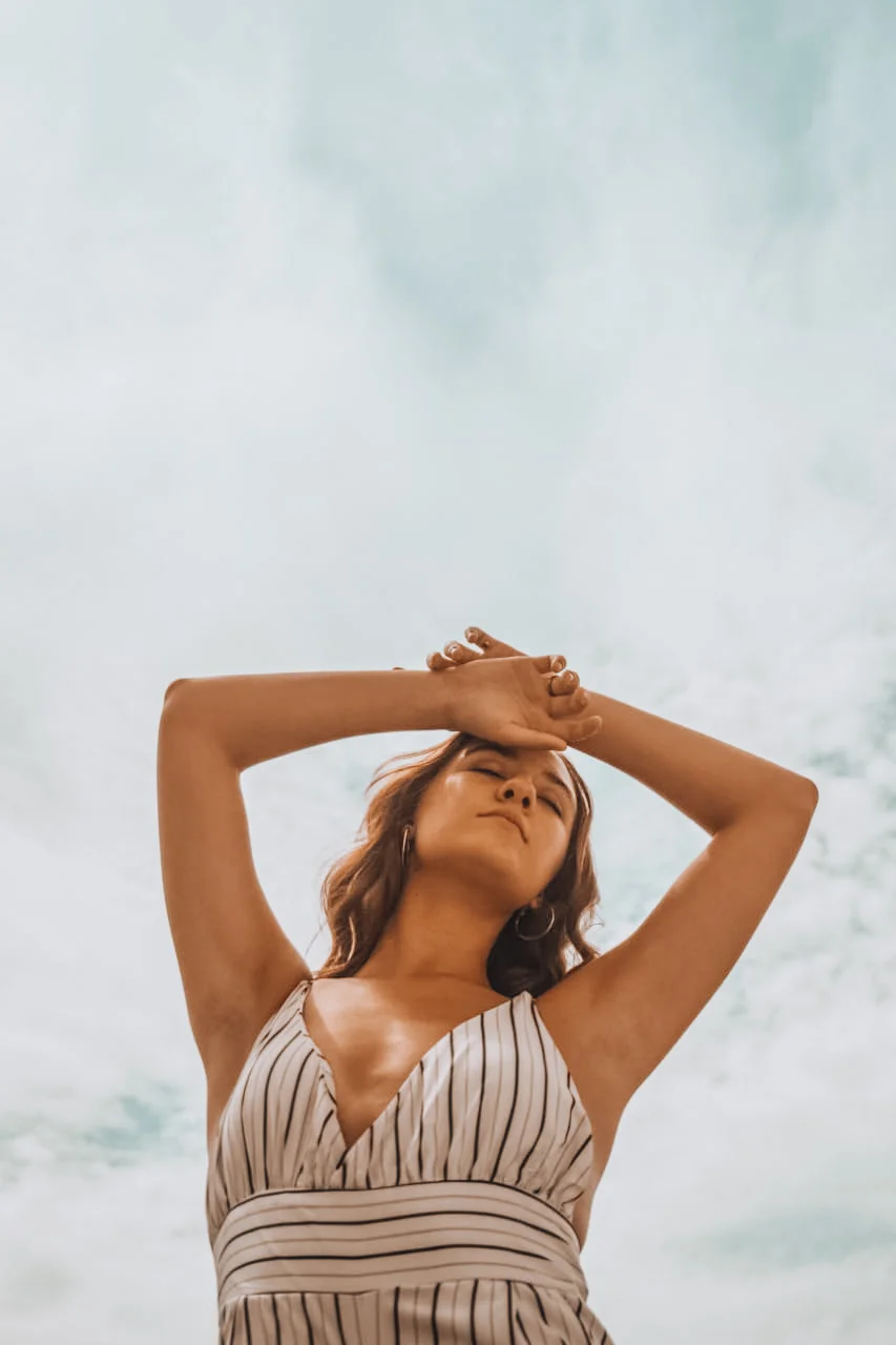 Logan Says website design screenshot